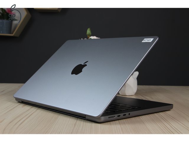 Macbook Pro 14
