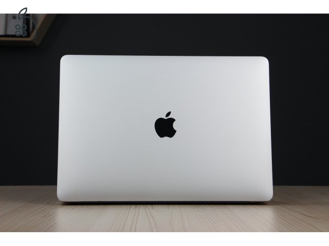 US-5859 MacBook Pro 13” M1 – a teljesítmény, amire mindig is vágytál