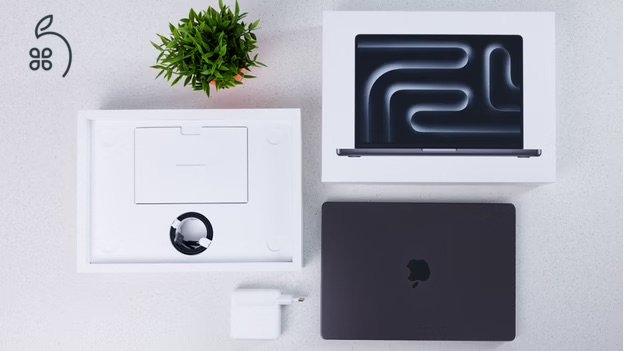 ÚJ MacBook Pro 14” (2023, M3 Max, 16 Core CPU, 40 Core GPU, 64GB RAM, 2TB