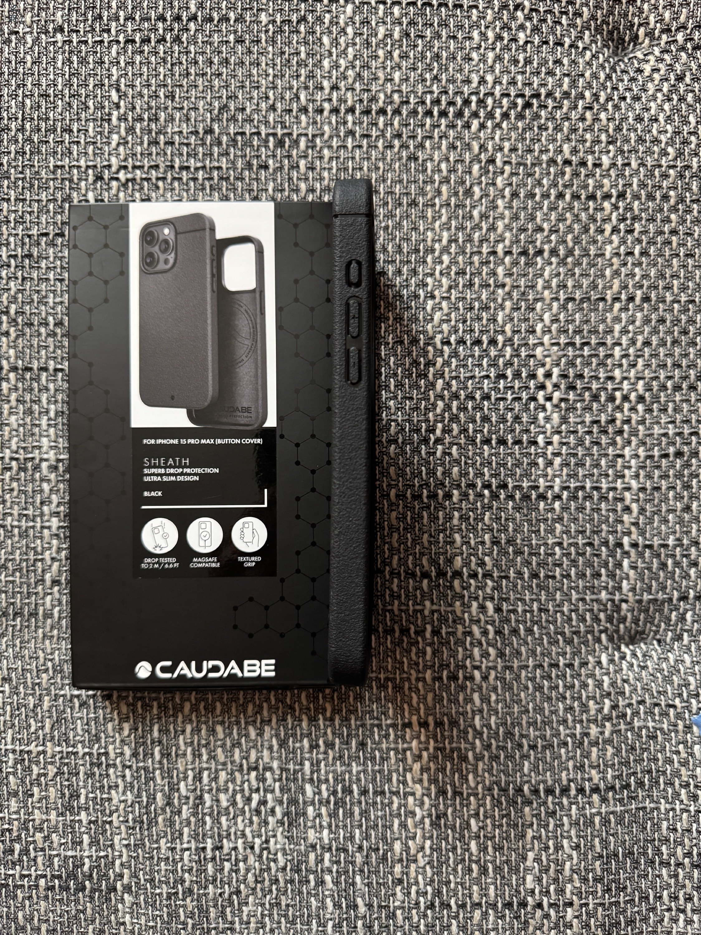 iPhone 15 Pro Max Eredeti Caudabe Sheath fekete MagSafe tok eladó