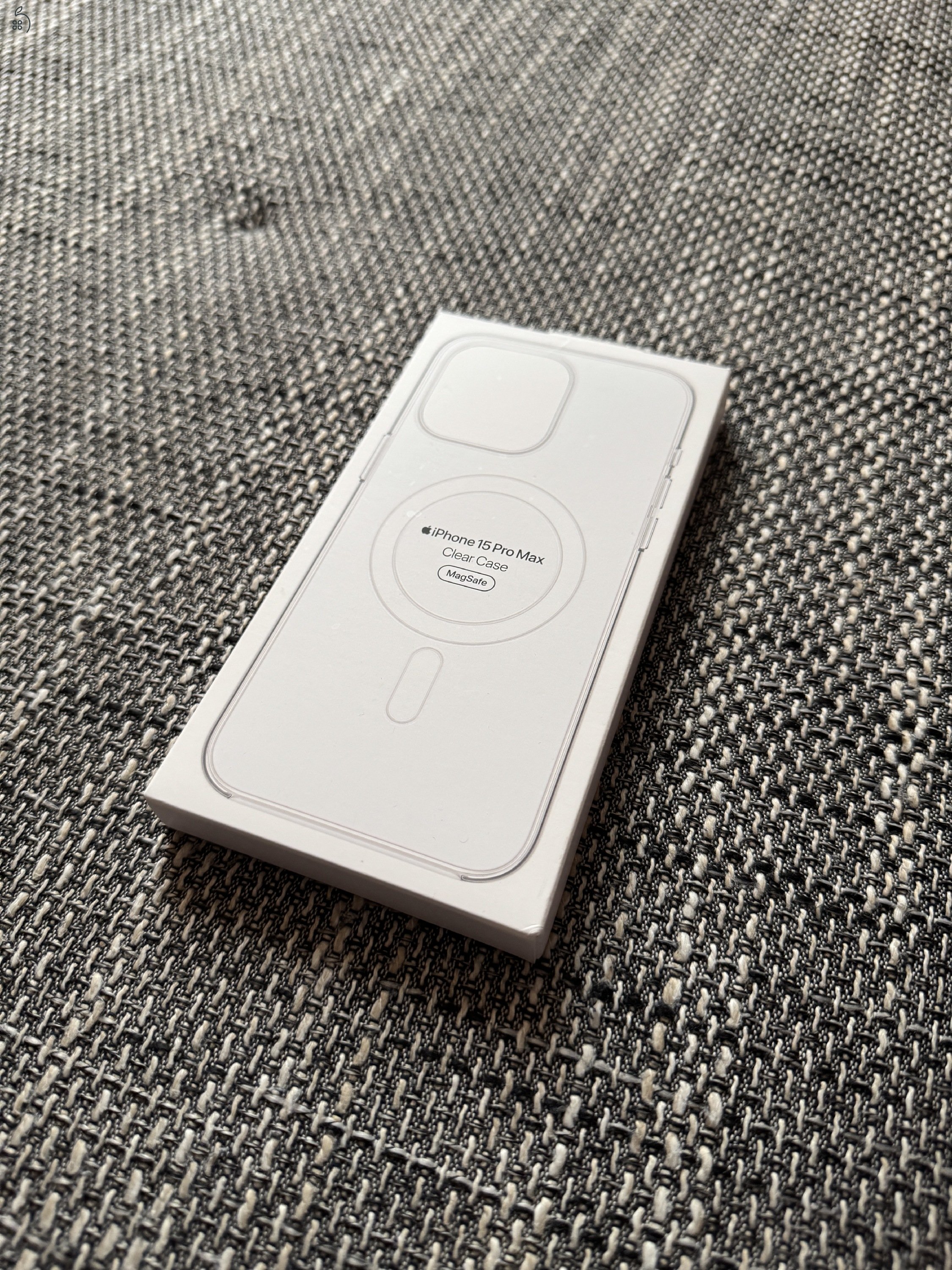 iPhone 15 Pro Max Eredeti Clear Case MagSafe tok eladó