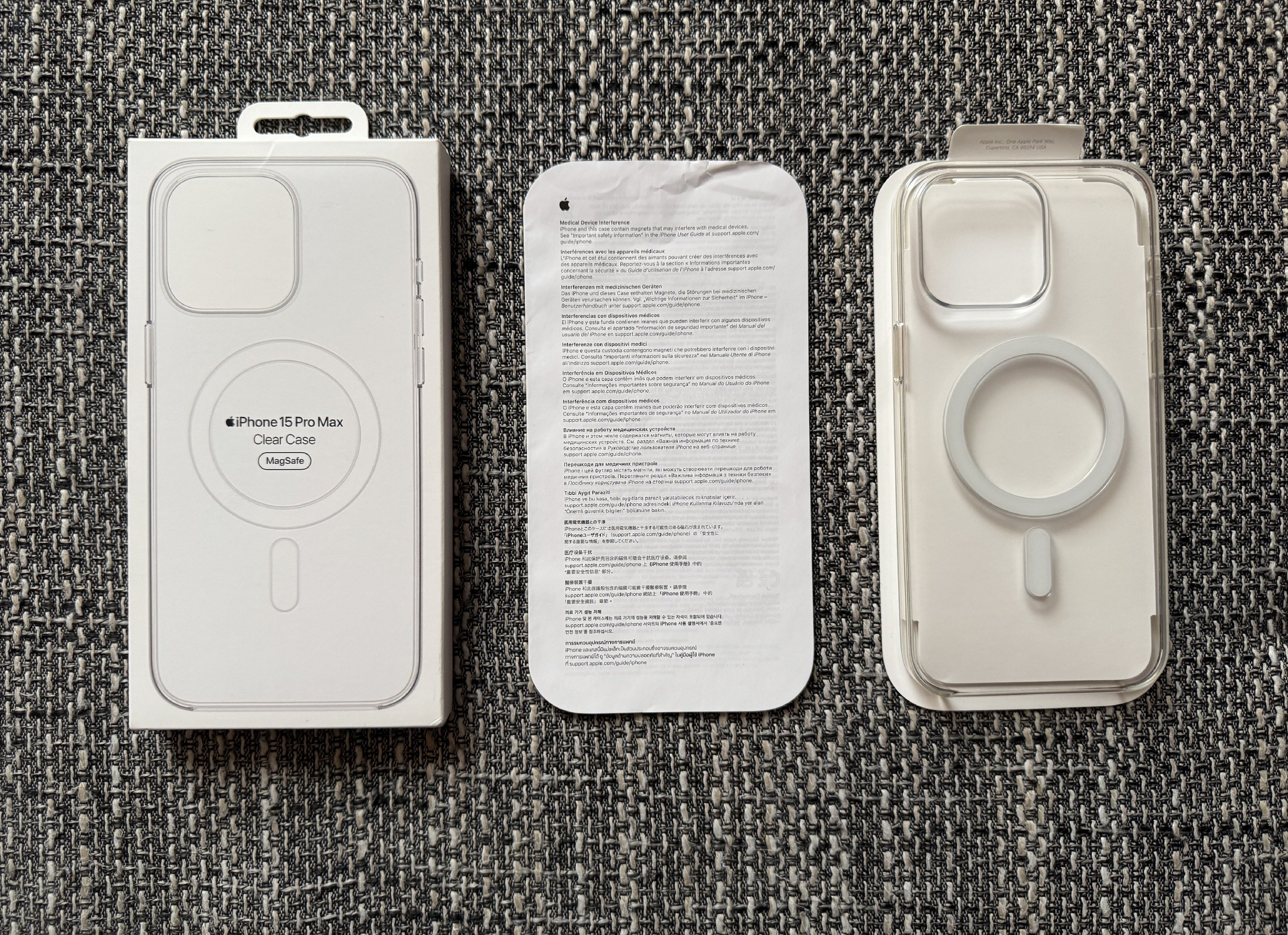 iPhone 15 Pro Max Eredeti Clear Case MagSafe tok eladó