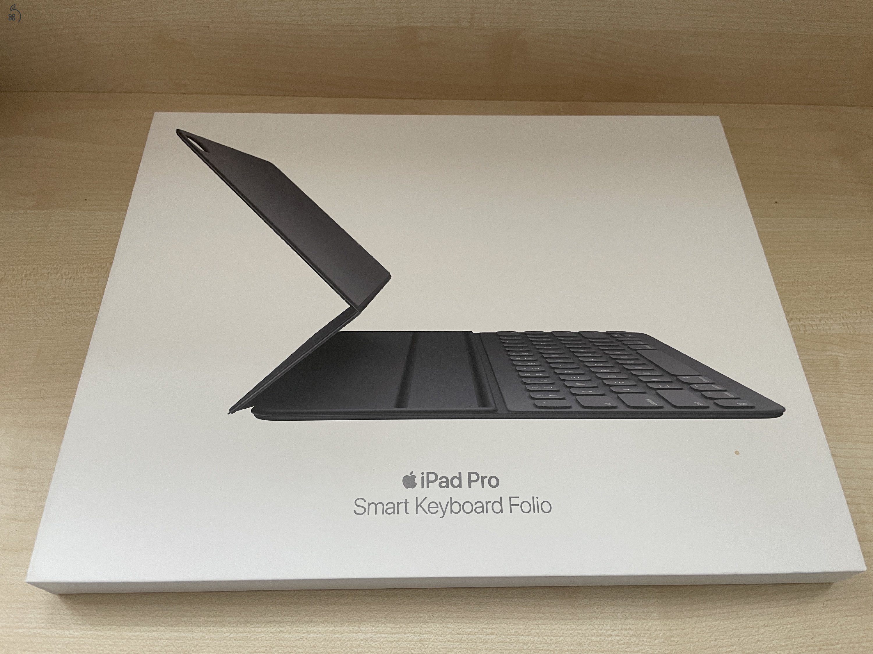 Apple iPad Pro 12,9 Magic Keyboard Folio HUN