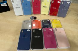 Vegyes iPhone gyári szilikon és bőrtok