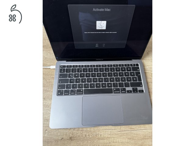 Macbook Air 13 M1 - 512 GB SSD, 8 GB RAM