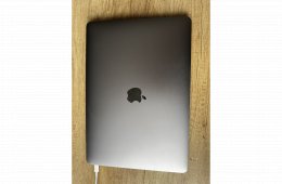 Macbook Air 13 M1 - 512 GB SSD, 8 GB RAM