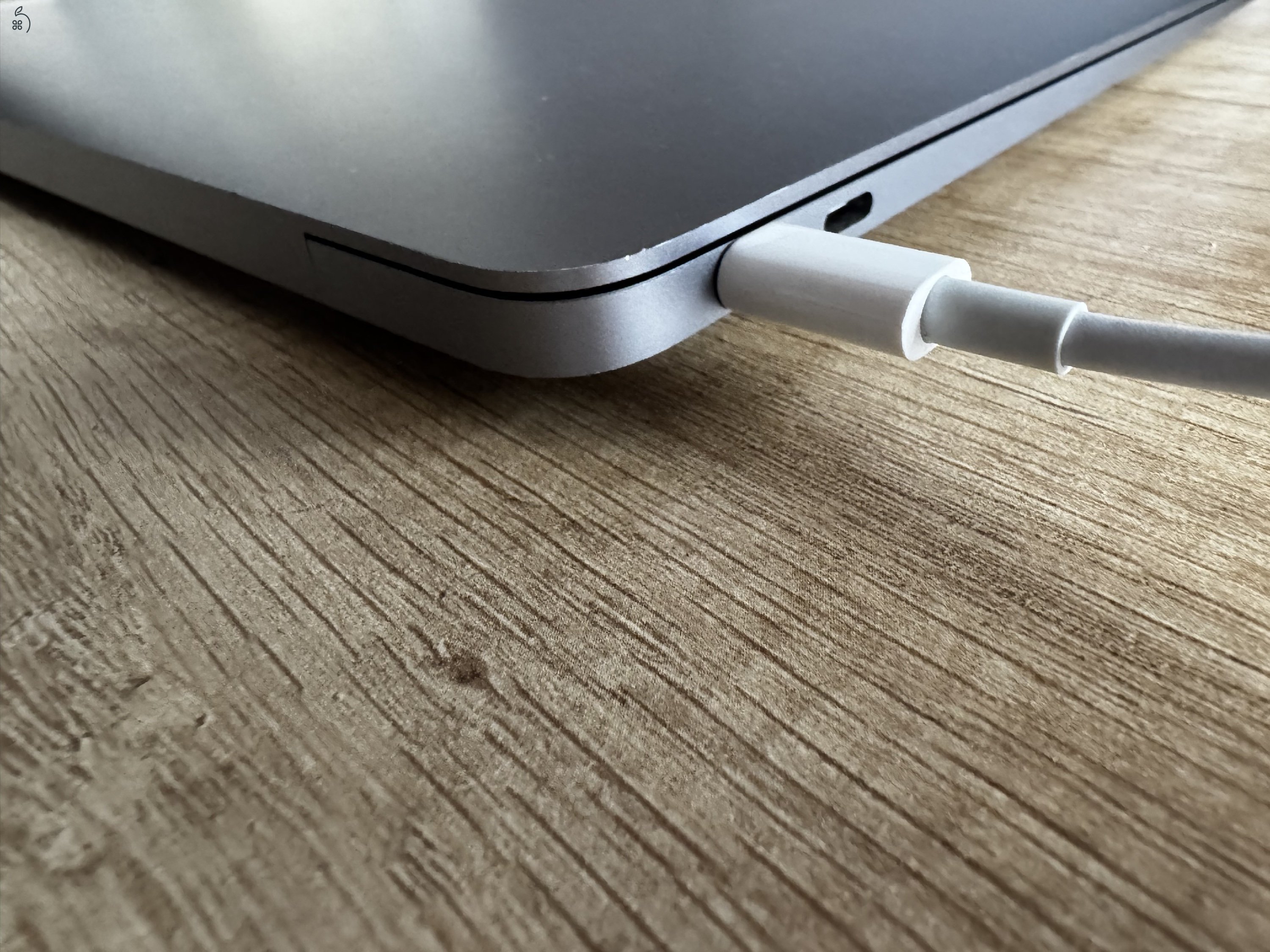 Macbook Air 13 M1 - 512 GB SSD, 8 GB RAM