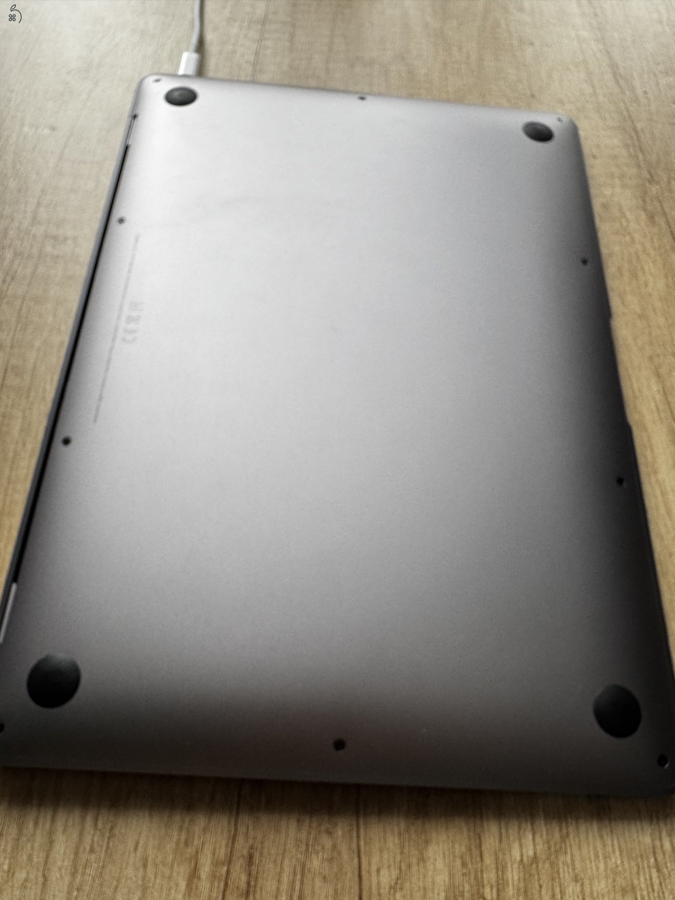 Macbook Air 13 M1 - 512 GB SSD, 8 GB RAM