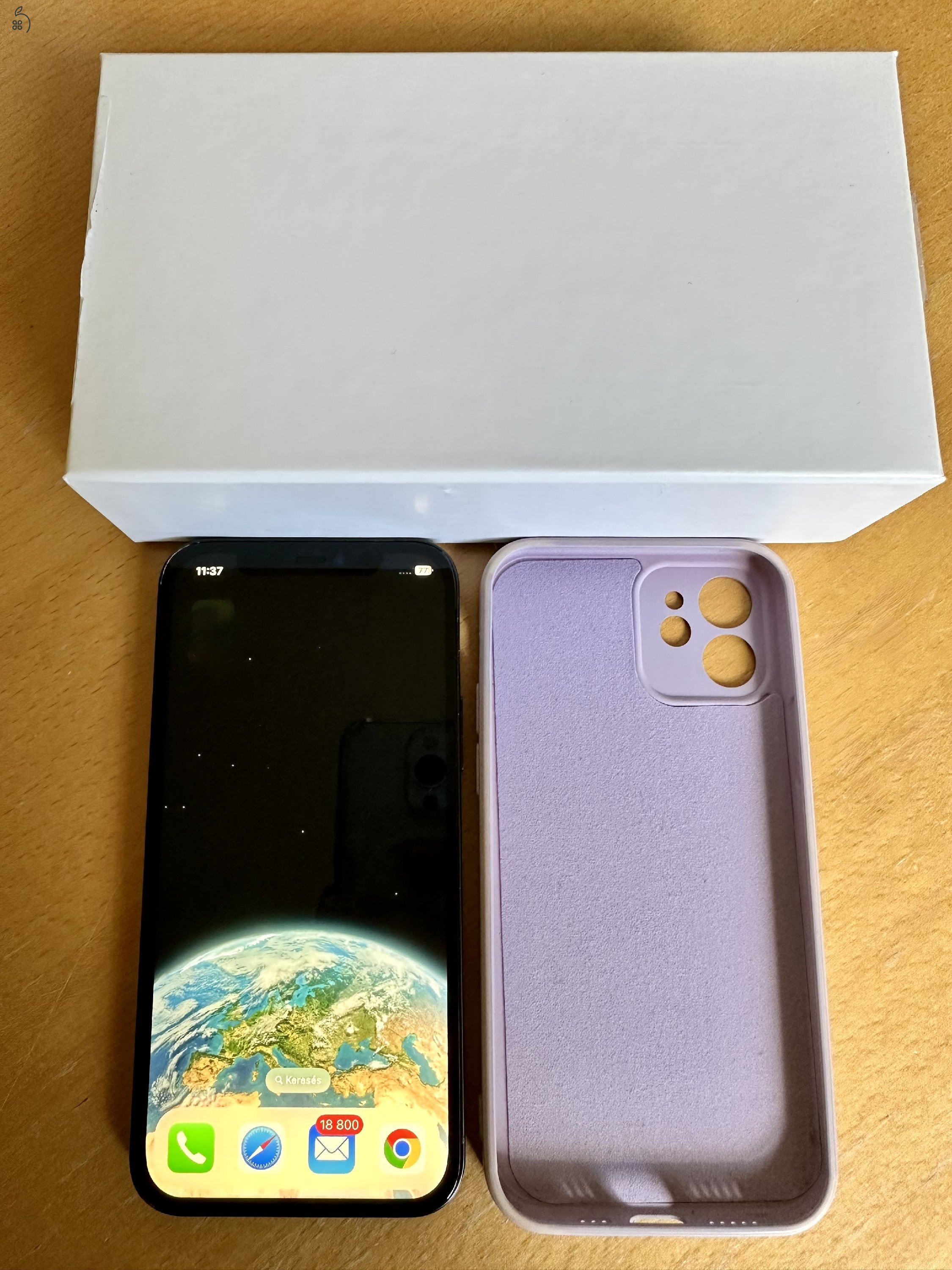 Kártyafüggetlen, karcmentes szép iPhone 12, 128 GB eladó