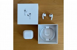 AirPods with MagSafe Charging Case (3rd generation)