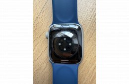 Apple Watch Series 8