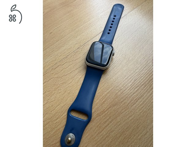 Apple Watch Series 8