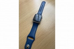 Apple Watch Series 8