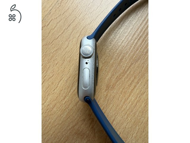 Apple Watch Series 8