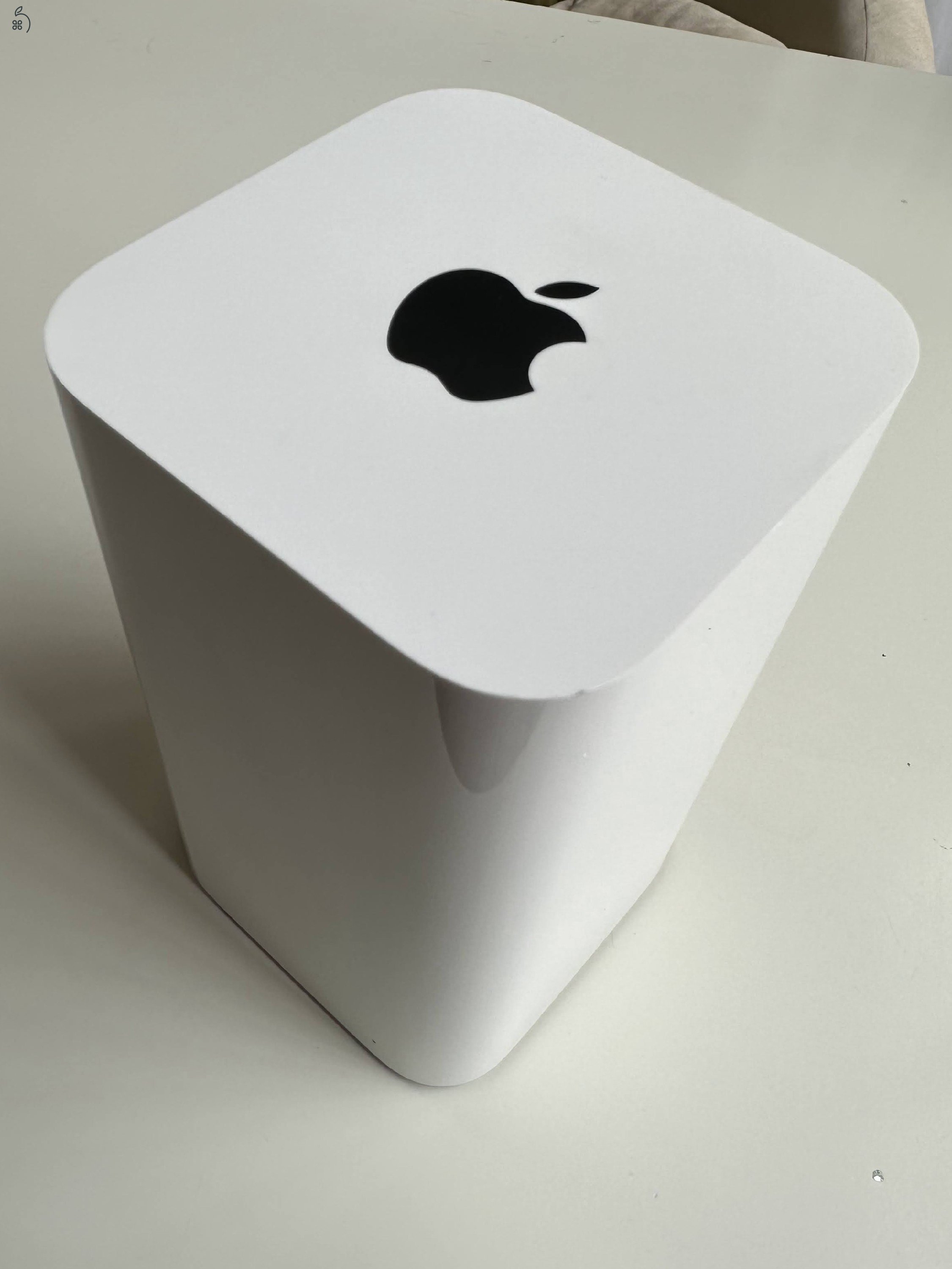 Apple AirPort Time Capsule (A1470) 3TB-os modell