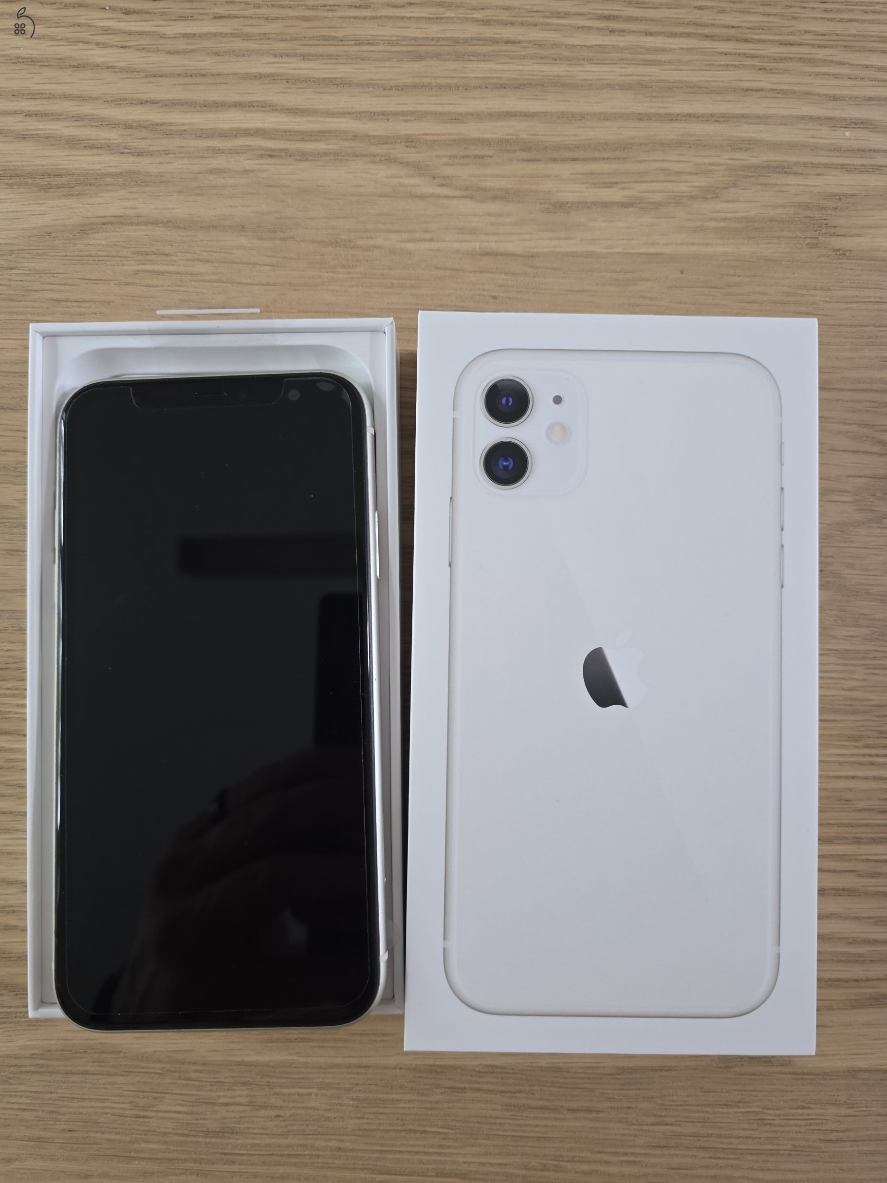 iPhone 11 128GB nagyon szép állapotban eladó