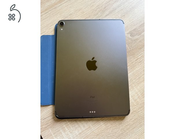 JEGELVE iPad Pro 11’ 256 GB 1.gen. ELADNI SZERETNÉM AZÉRT ENNYI!!!! 119990ft