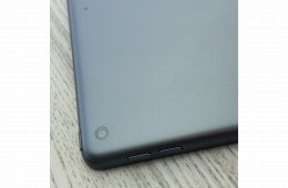Apple iPad 9th (2021) 64GB WiFi Tablet