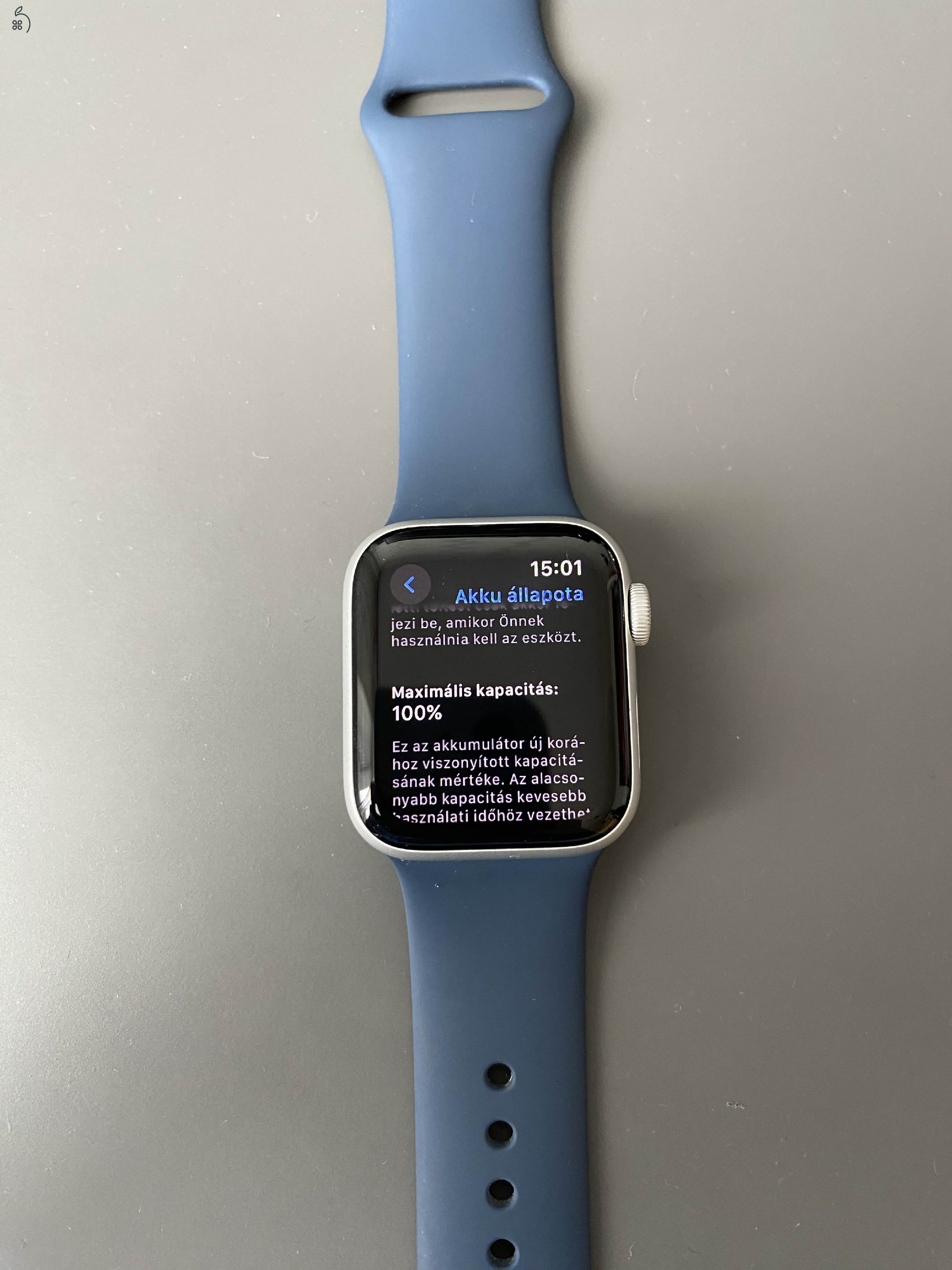Eladó Apple Watch SE 2. 40MM