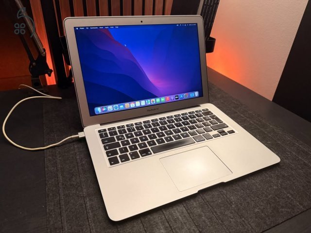 Macbook Air 2017 / 8gb / 128 ssd / i5 / 140 ciklus(2019-es gyártmány)