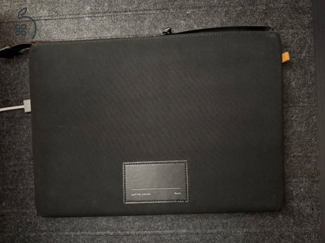 Macbook Air M2, 16gb 1tb tárhely, makulátlan