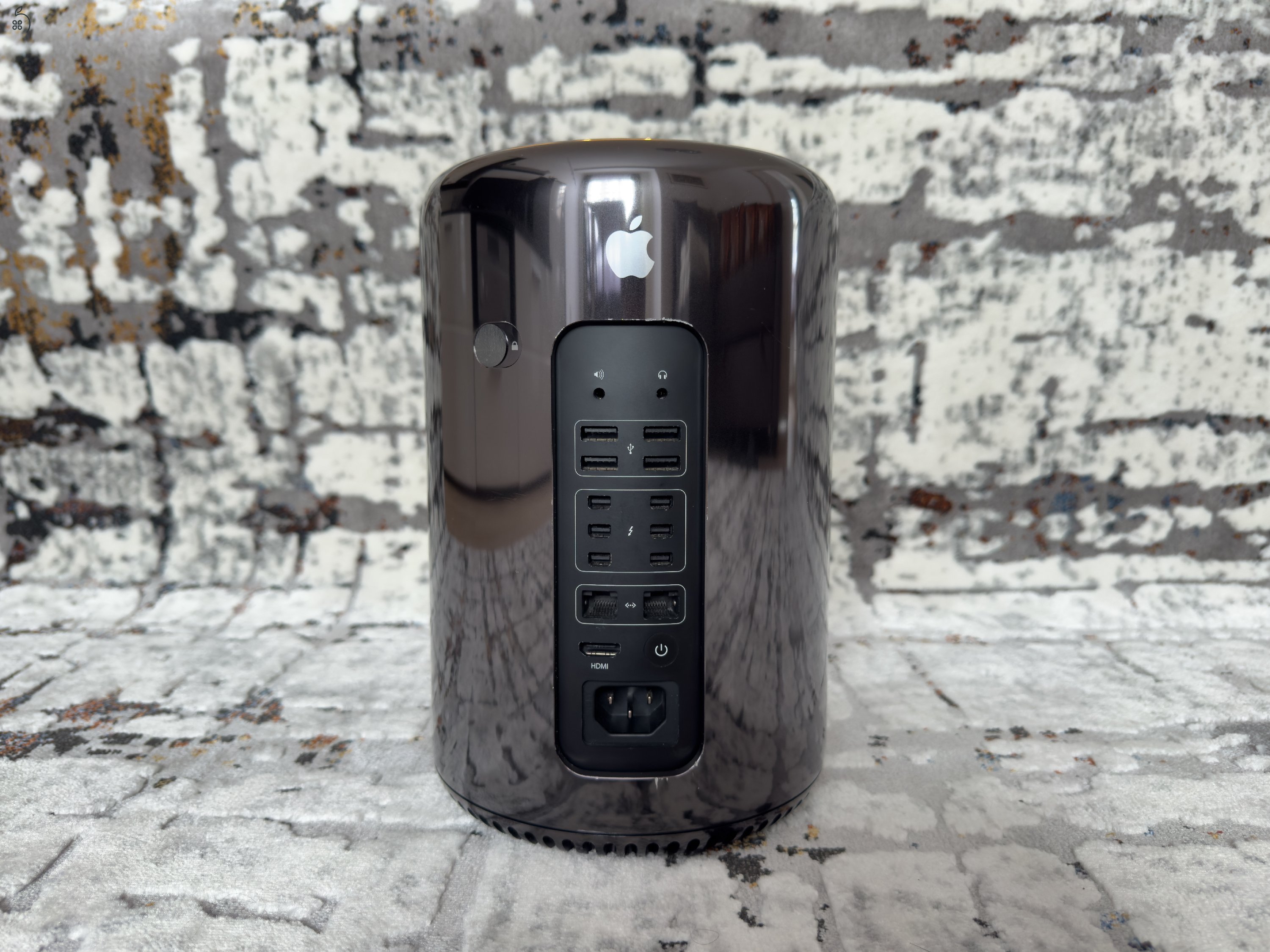 Apple Mac Pro 64GB RAM, 1TB SSD