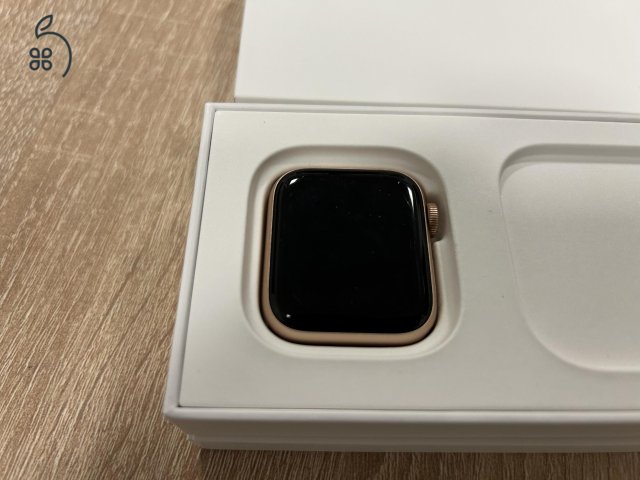 Apple Watch SE 40 mm Gold alu Pink