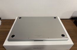 Eladó MacBook Pro M1 Max / 32GB RAM / 1TB SSD / Silver