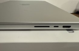 Eladó MacBook Pro M1 Max / 32GB RAM / 1TB SSD / Silver
