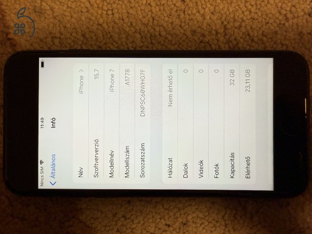 Apple iPhone 7, fekete, 32 GB jó állapotban lévő készülék