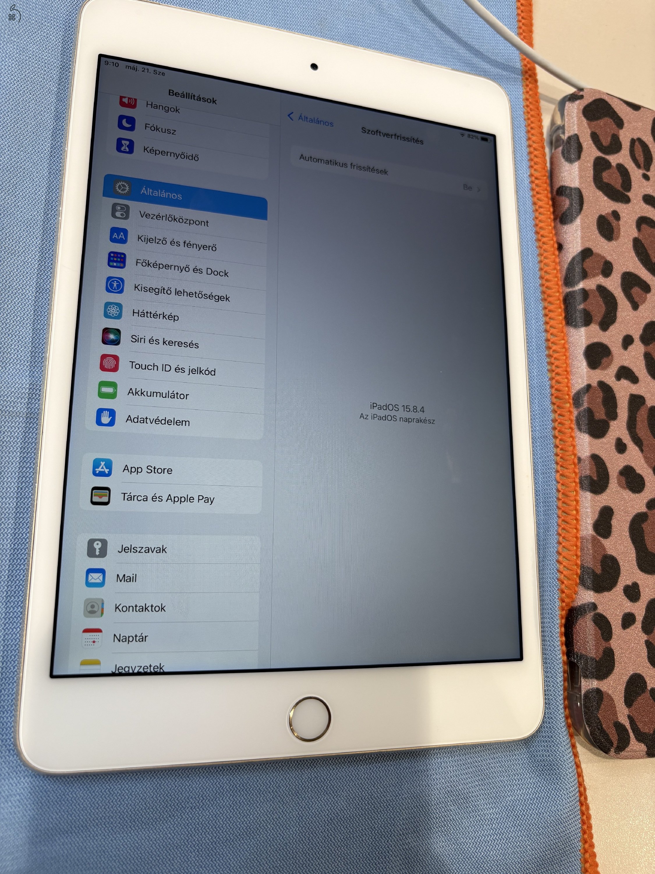 Apple ipad mini 4 16 GB