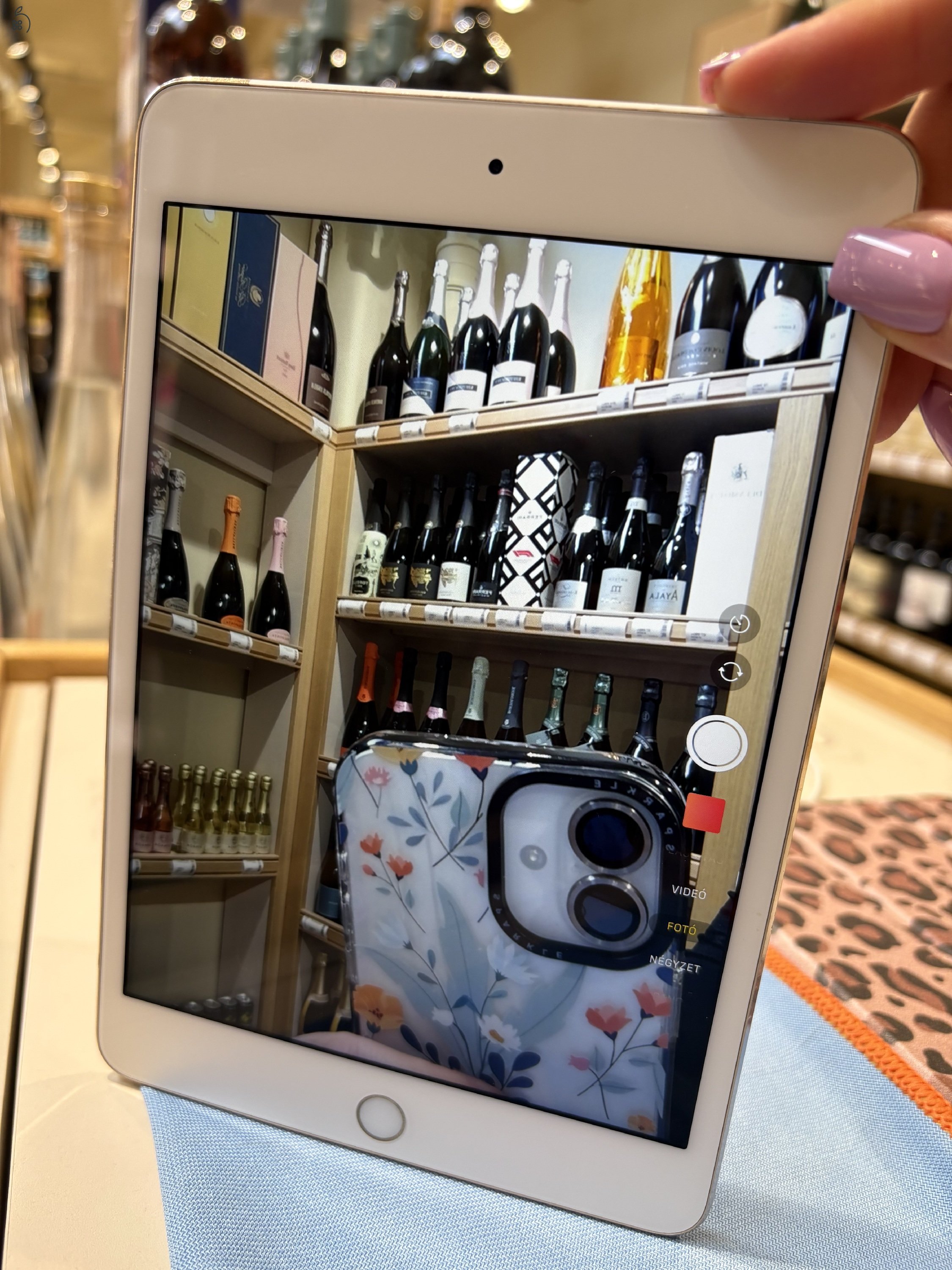 Apple ipad mini 4 16 GB