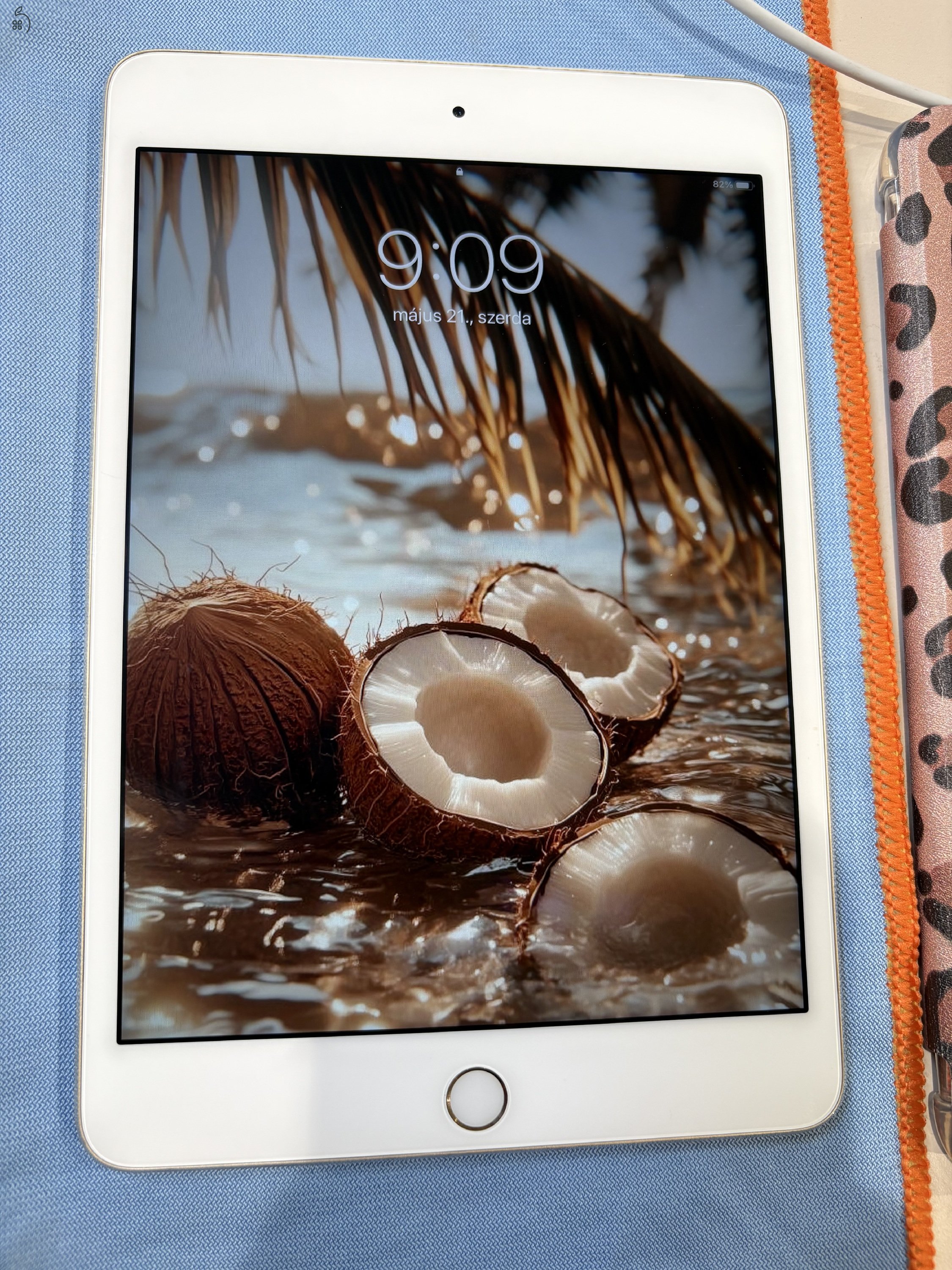Apple ipad mini 4 16 GB