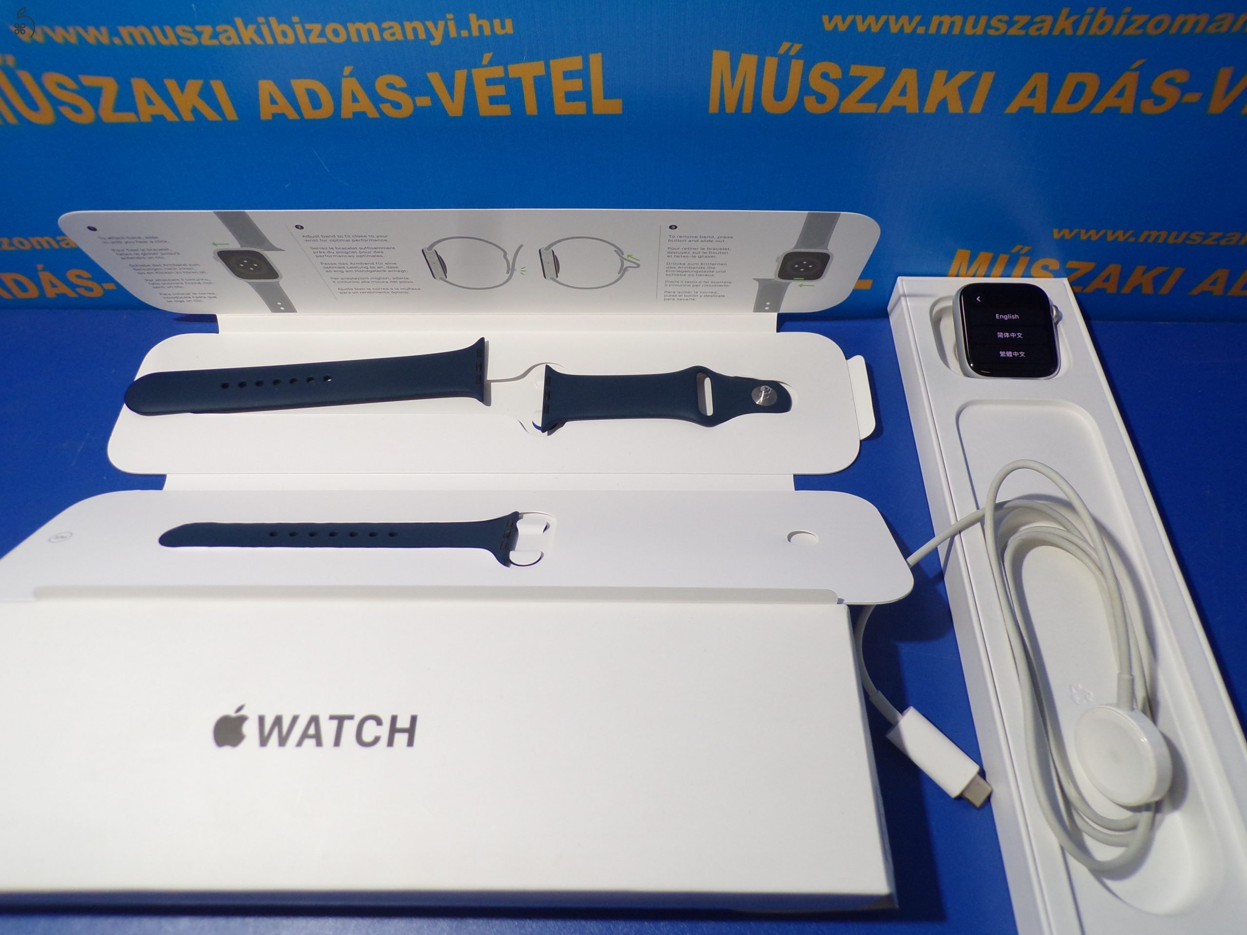 Apple SE 44mm óra A 2356  jótállással