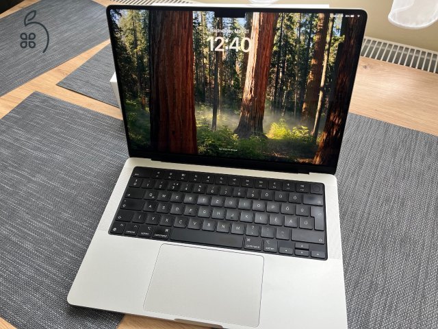 Macbook Pro 14” M3 Pro, 18GB, 1TB SSD [2 ÉV GARANCIA]