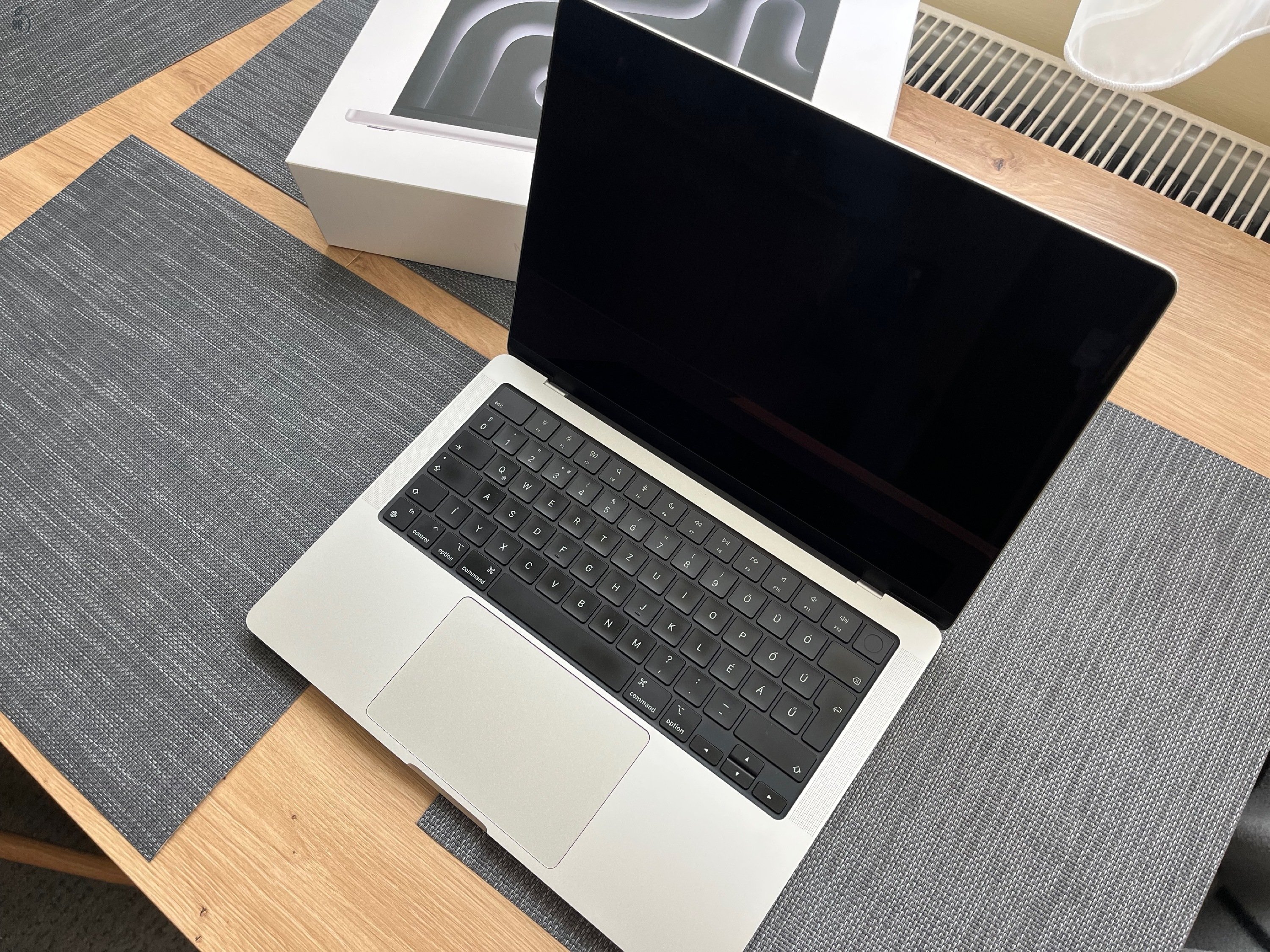 Macbook Pro 14” M3 Pro, 18GB, 1TB SSD [2 ÉV GARANCIA]