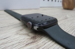 Apple Watch 6 - 44 mm - Használt