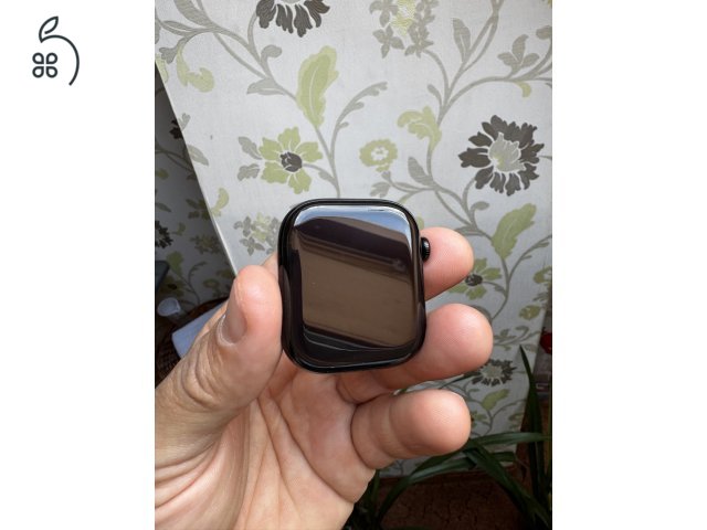 Szinte új Apple Watch Series 10 - 46 mm jet black eladó