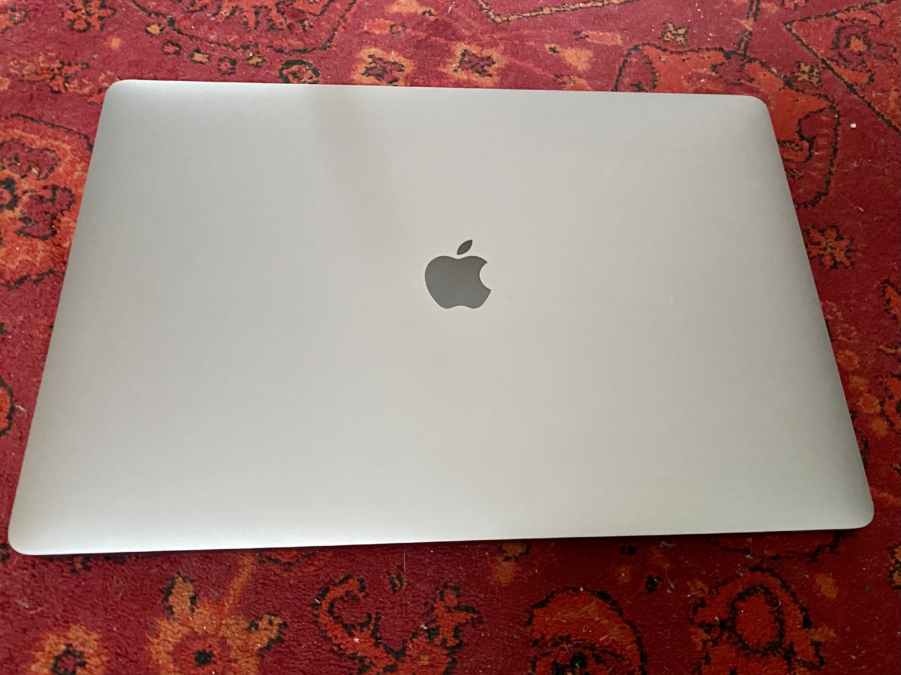 MacBook Pro 2019 16'' (2.6 Ghz i7, 16Gb Ram, 512 Gb SSD, 4Gb Radeon Pro 5300M)