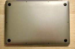 MacBook Air CTO - M1 chip, 16 GB RAM, 512 GB SSD, magyar billentyűzettel