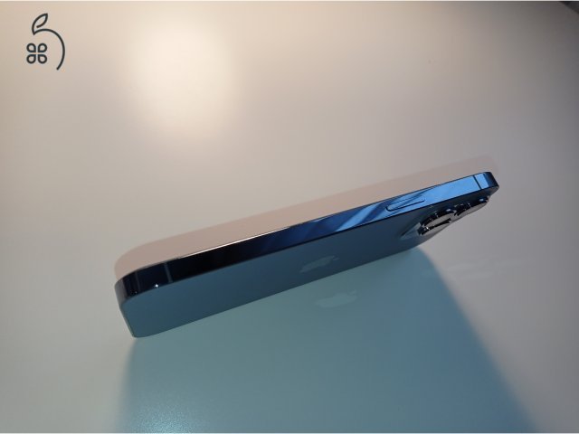 iPhone 13 Pro Max számlával, gyönyörű állapotban