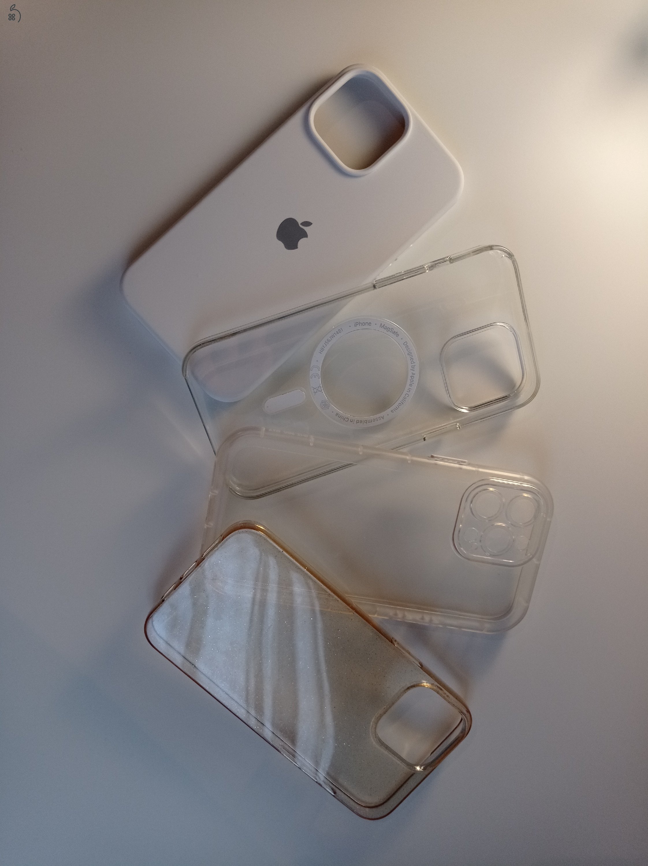 iPhone 13 Pro Max számlával, gyönyörű állapotban