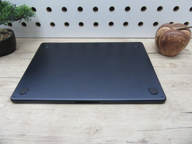 Apple Macbook Air 15 - 2023 - Használt, karcmetes