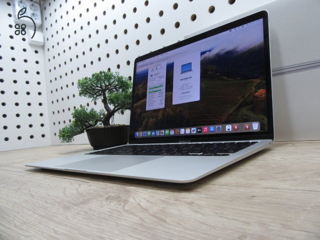 Apple Macbook Air 13 - 2020 - Használt, újszerű állapot - 16 Gb RAM!!
