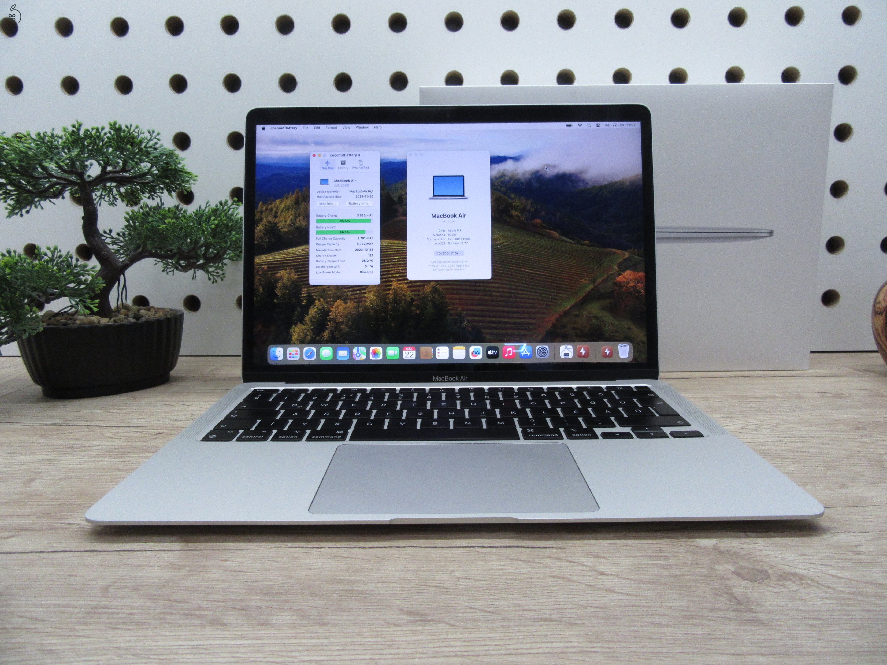 Apple Macbook Air 13 - 2020 - Használt, újszerű állapot - 16 Gb RAM!!