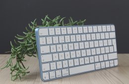 Újszerű Apple Magic Keyboard Blue A+ US-6777