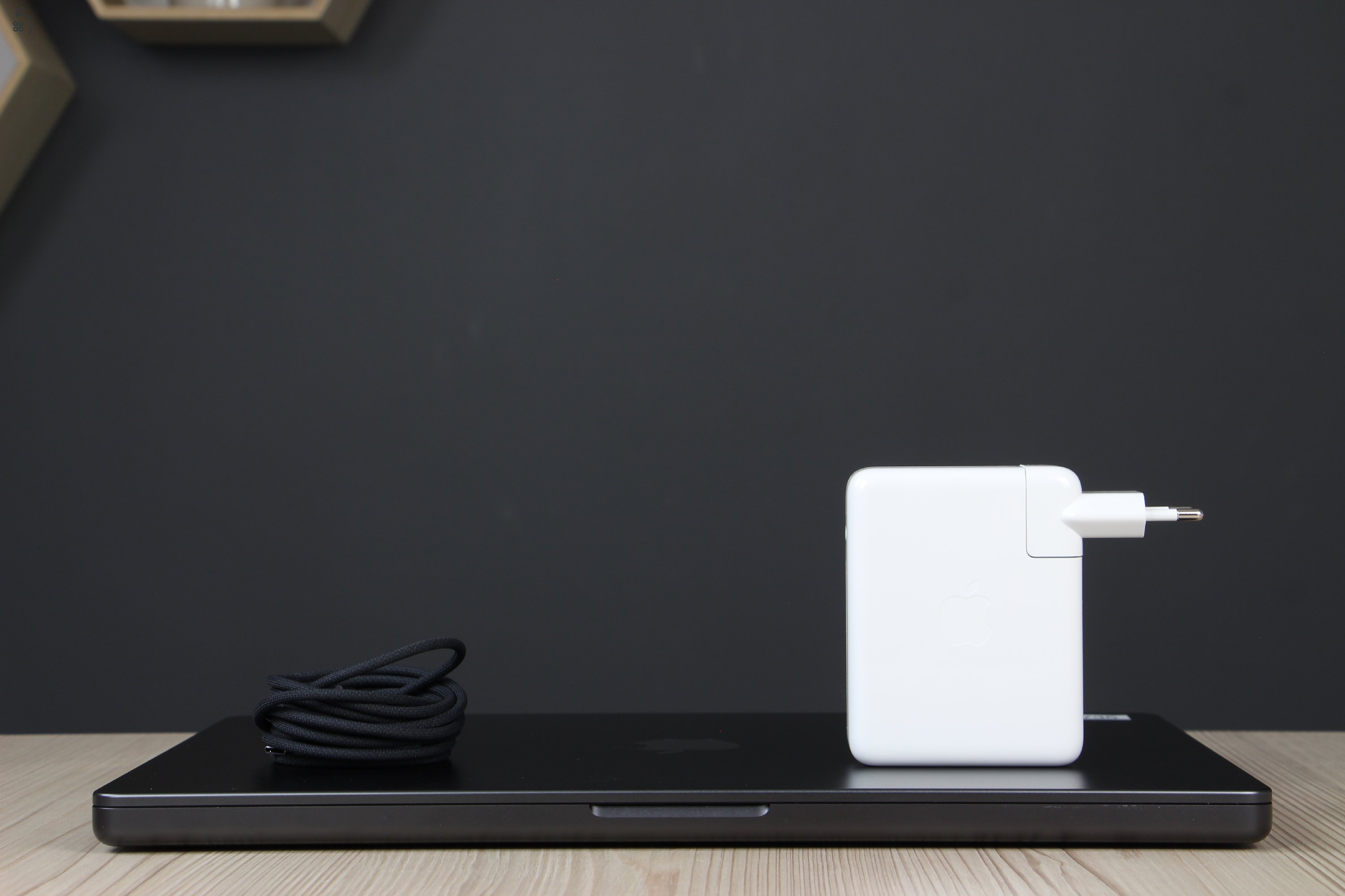Apple Macbook Pro 16