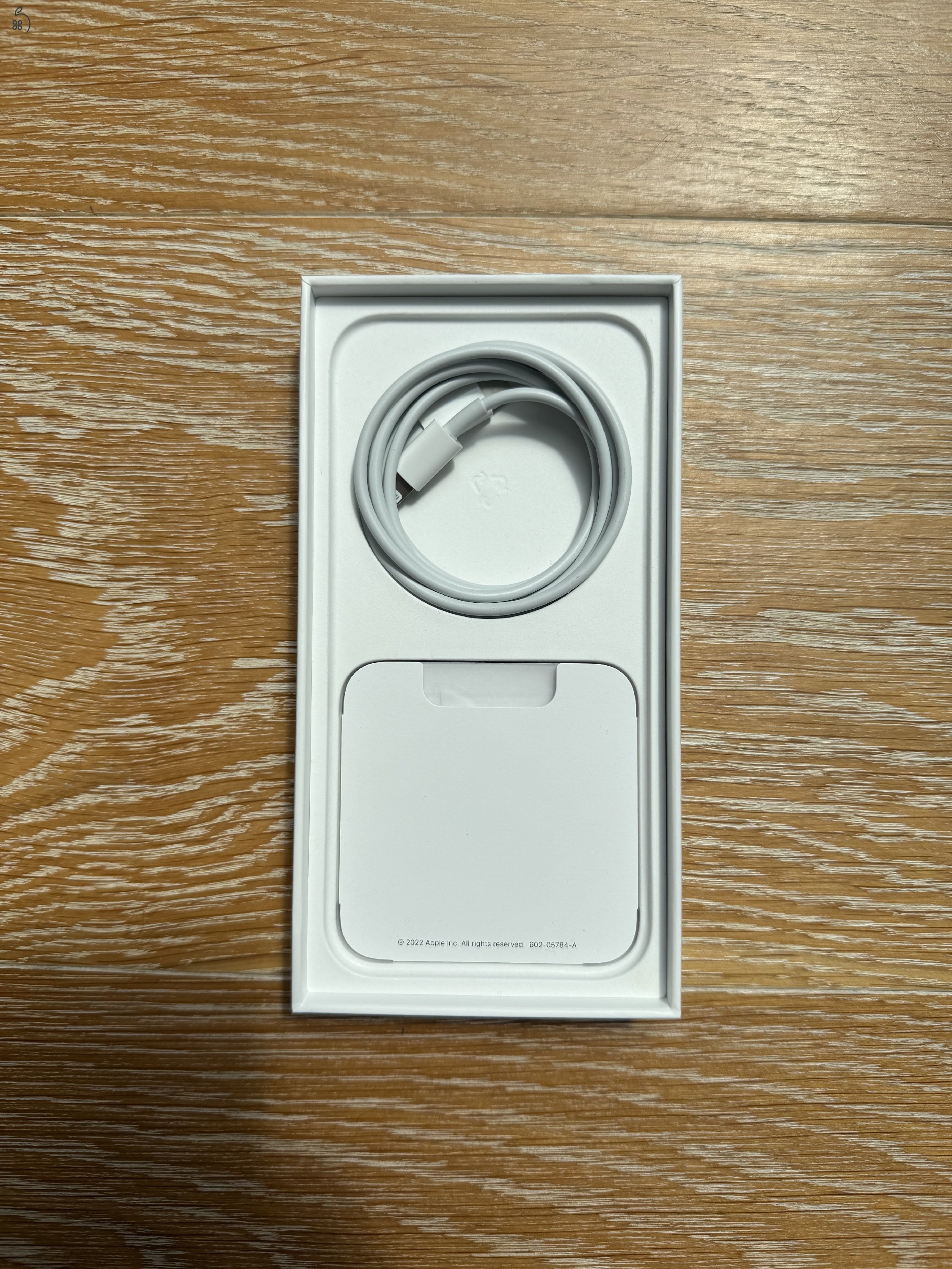 ELADÓ IPHONE 14(128GB)