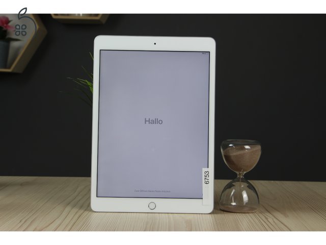 Használt Apple iPad 8 32GB Wifi Space Gray A+ US-6753