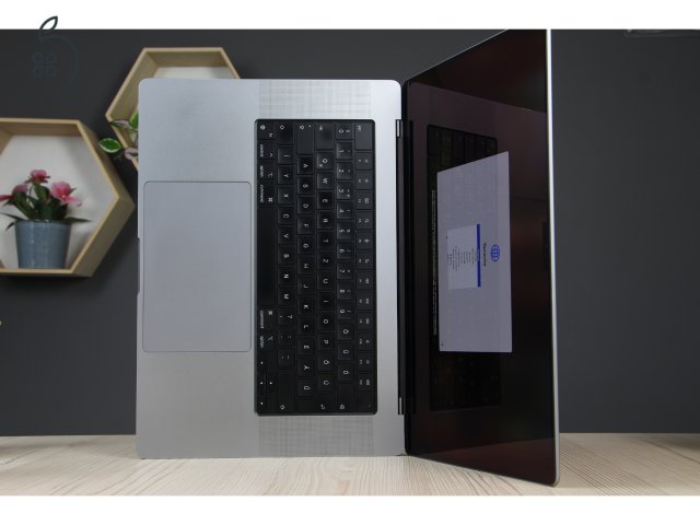 Használt Apple Macbook Pro 16